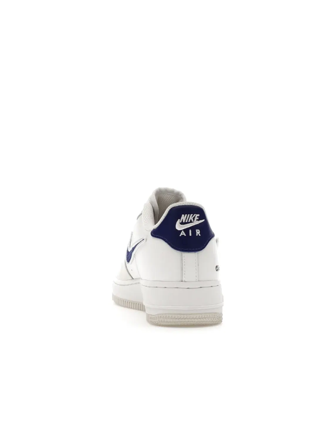 Детские кроссовки Lifestyle Nike Air Force 1 Low LV8 — изображение 4 из 4