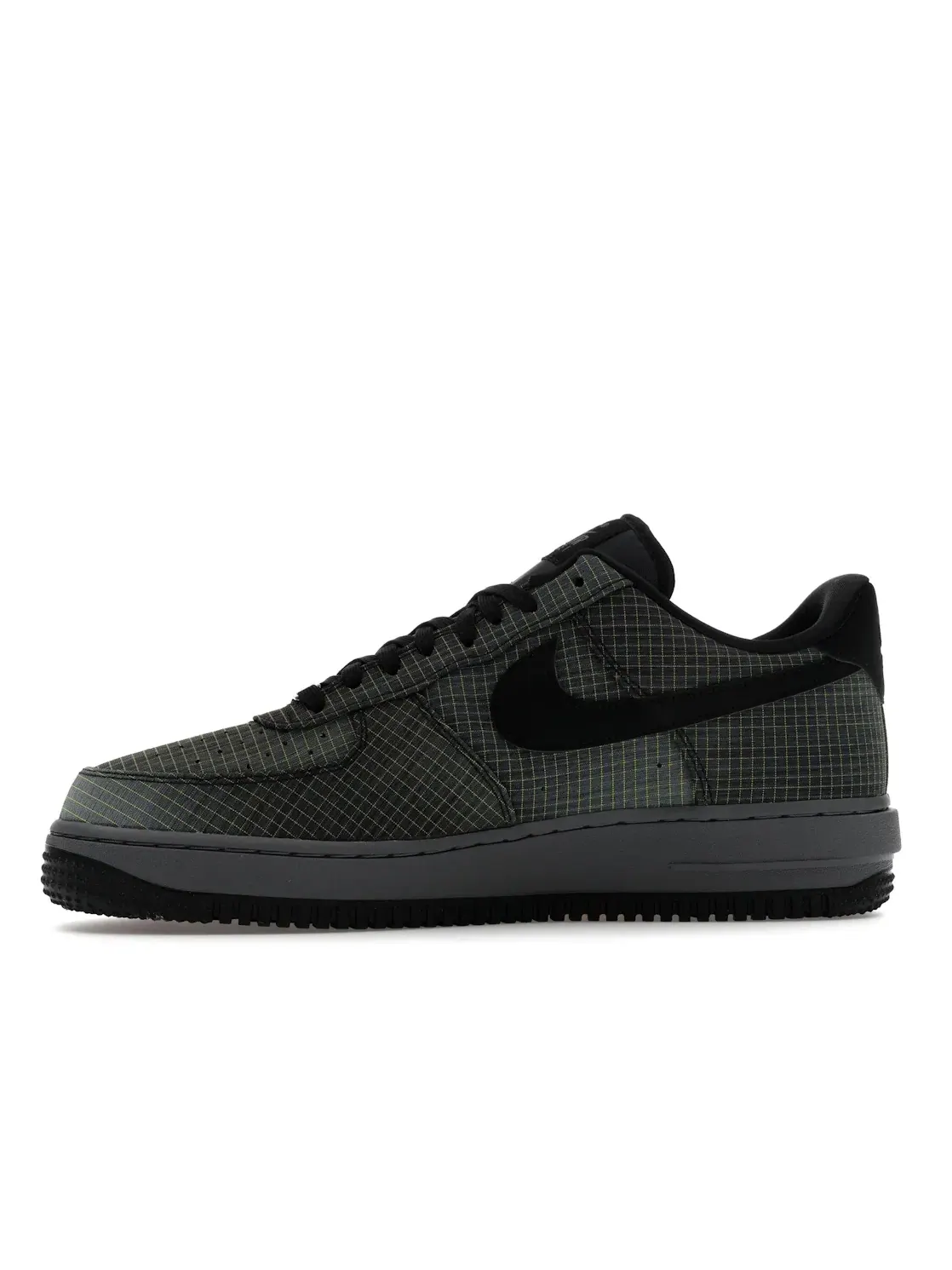 Мужские кроссовки Lifestyle Nike Air Force 1 Low LX Vibram — изображение 3 из 4, черный/черный/желтый