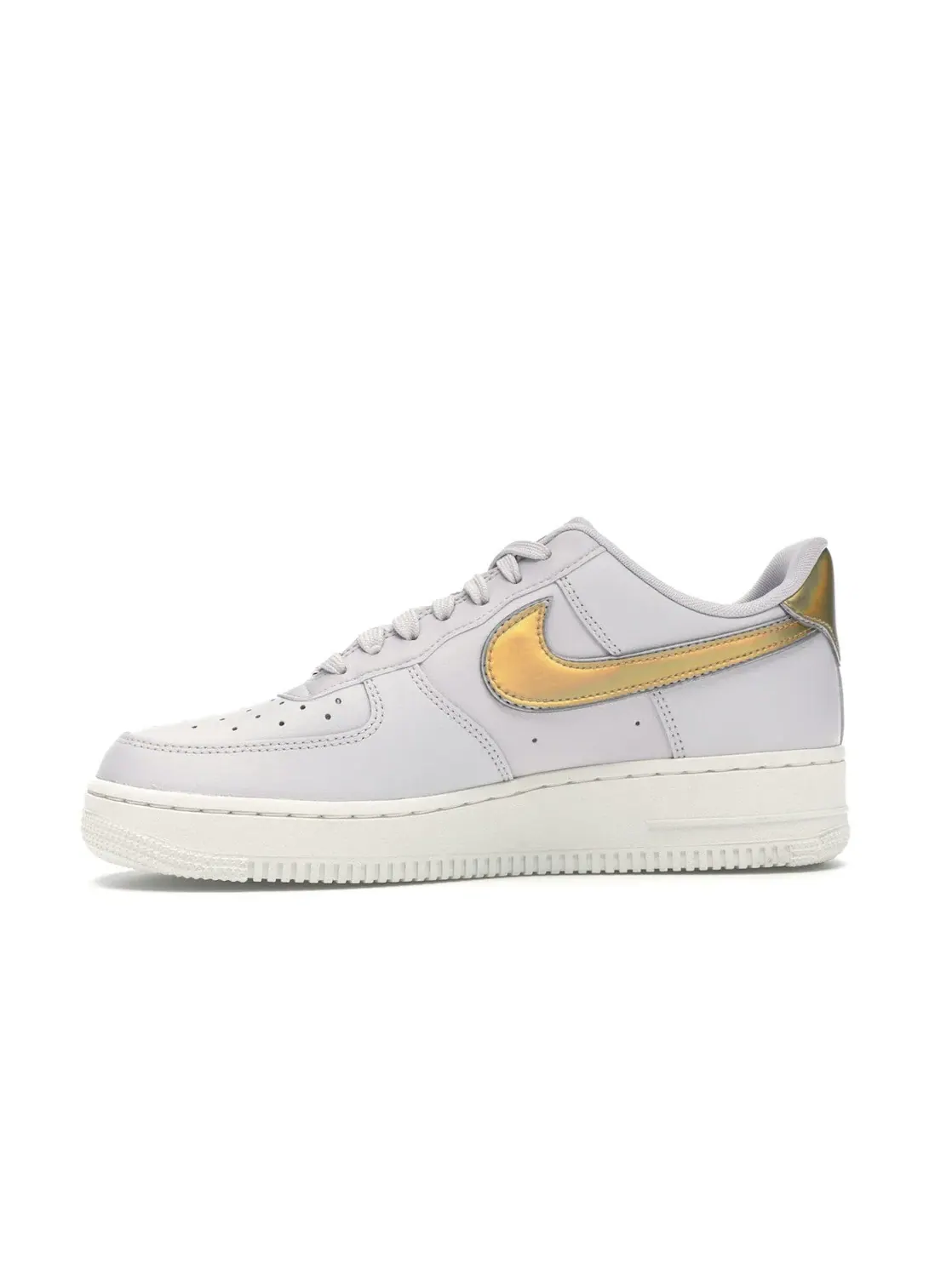 Женские кроссовки Lifestyle Nike Air Force 1 Low — изображение 3 из 4
