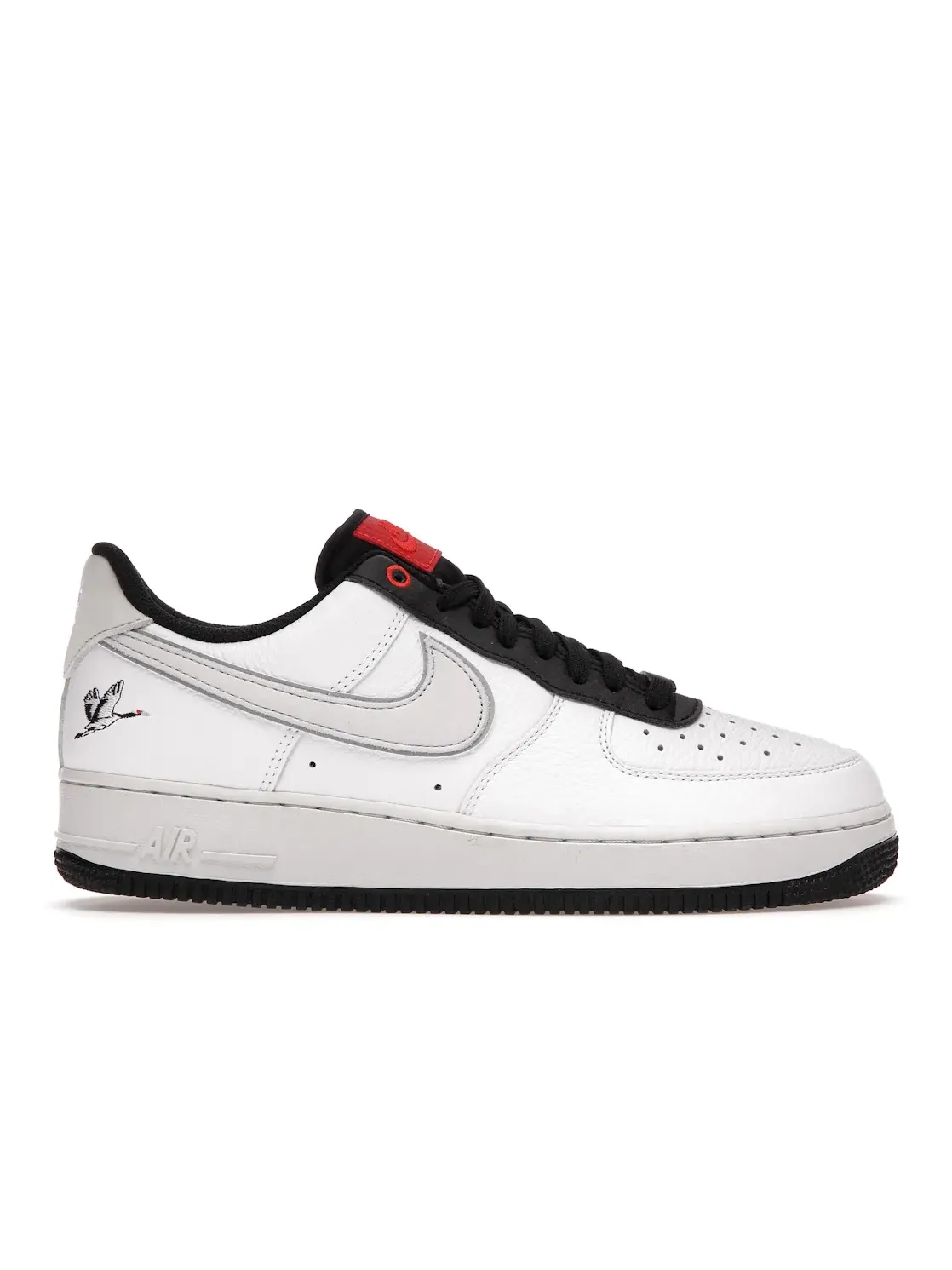 Мужские кроссовки Lifestyle Nike Air Force 1 Low '07 LX — изображение 1 из 4, белый//черный/красный