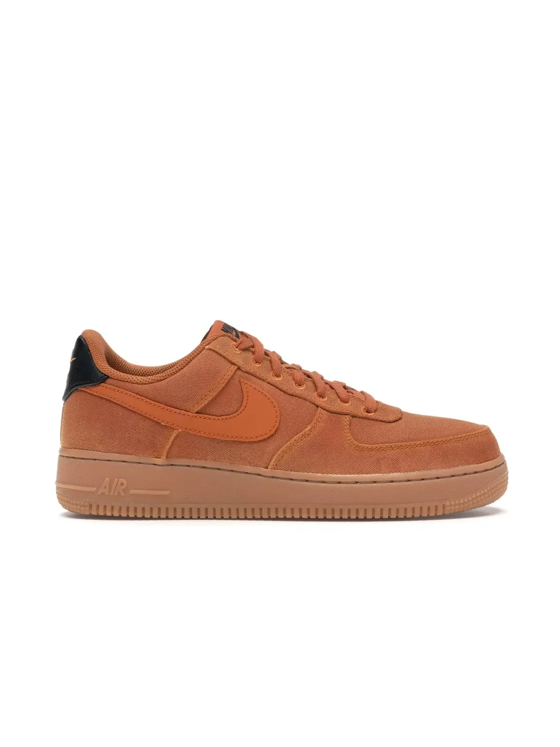 Мужские повседневные кроссовки с низким верхом Nike Air Force 1 Low '07 — изображение 1 из 4, коричневый-черный