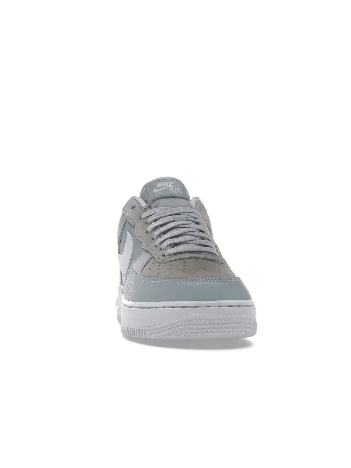 Женские кроссовки Lifestyle Nike Air Force 1 Low — изображение 2 из 4, серый
