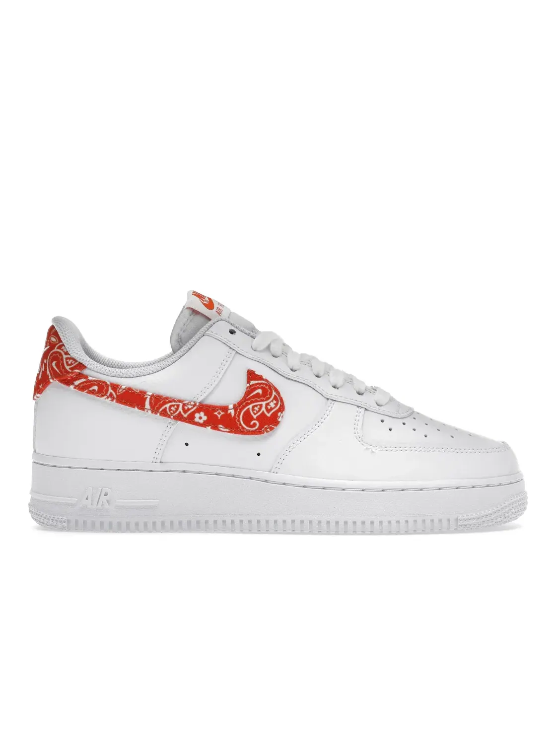 Женские кроссовки с принтом Nike Air Force 1 Low — изображение 1 из 4, белый/оранжевый-белый