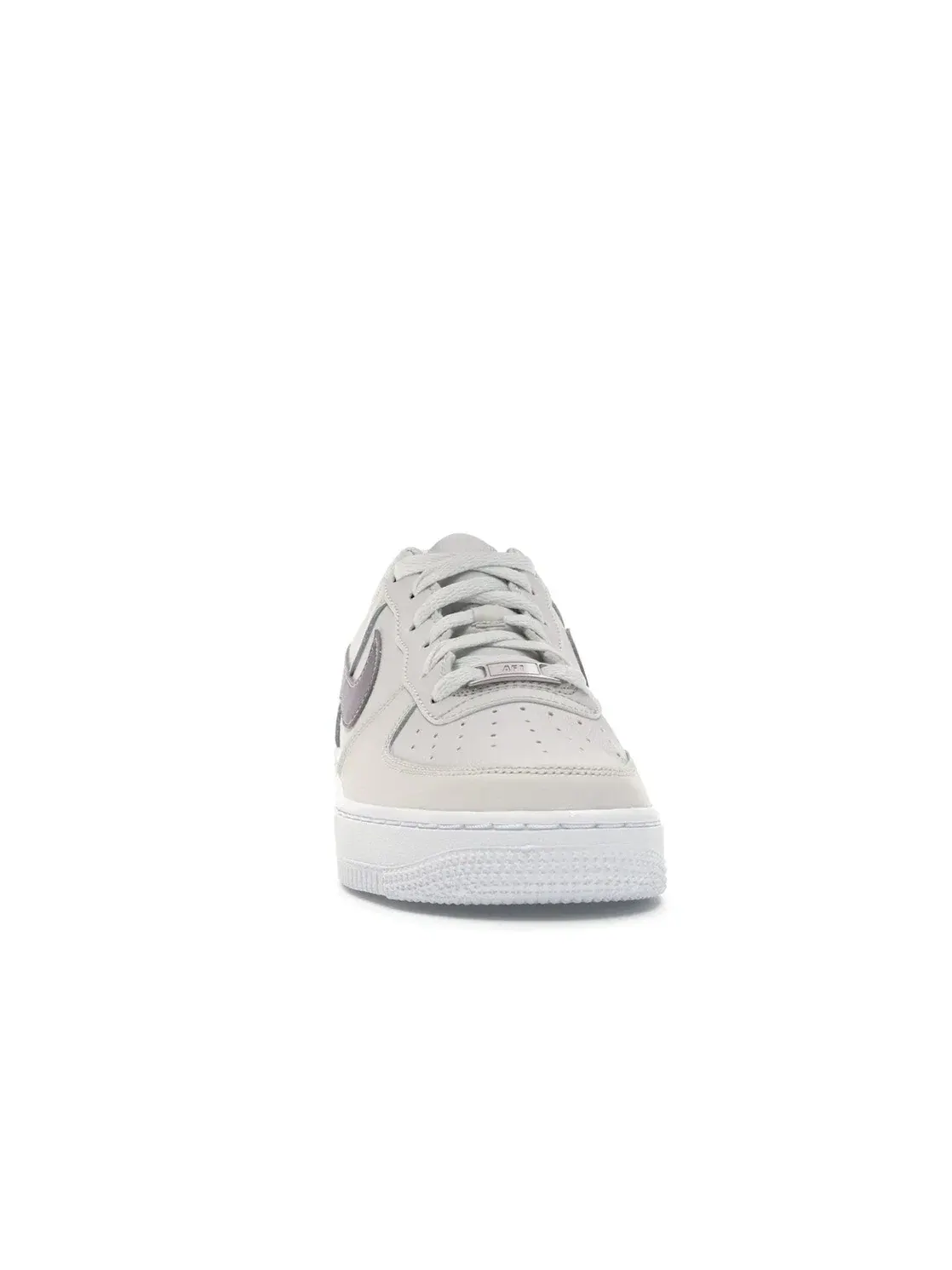 Детские кроссовки с низким силуэтом Nike Air Force 1 Low — изображение 2 из 4, белый-металлик красный