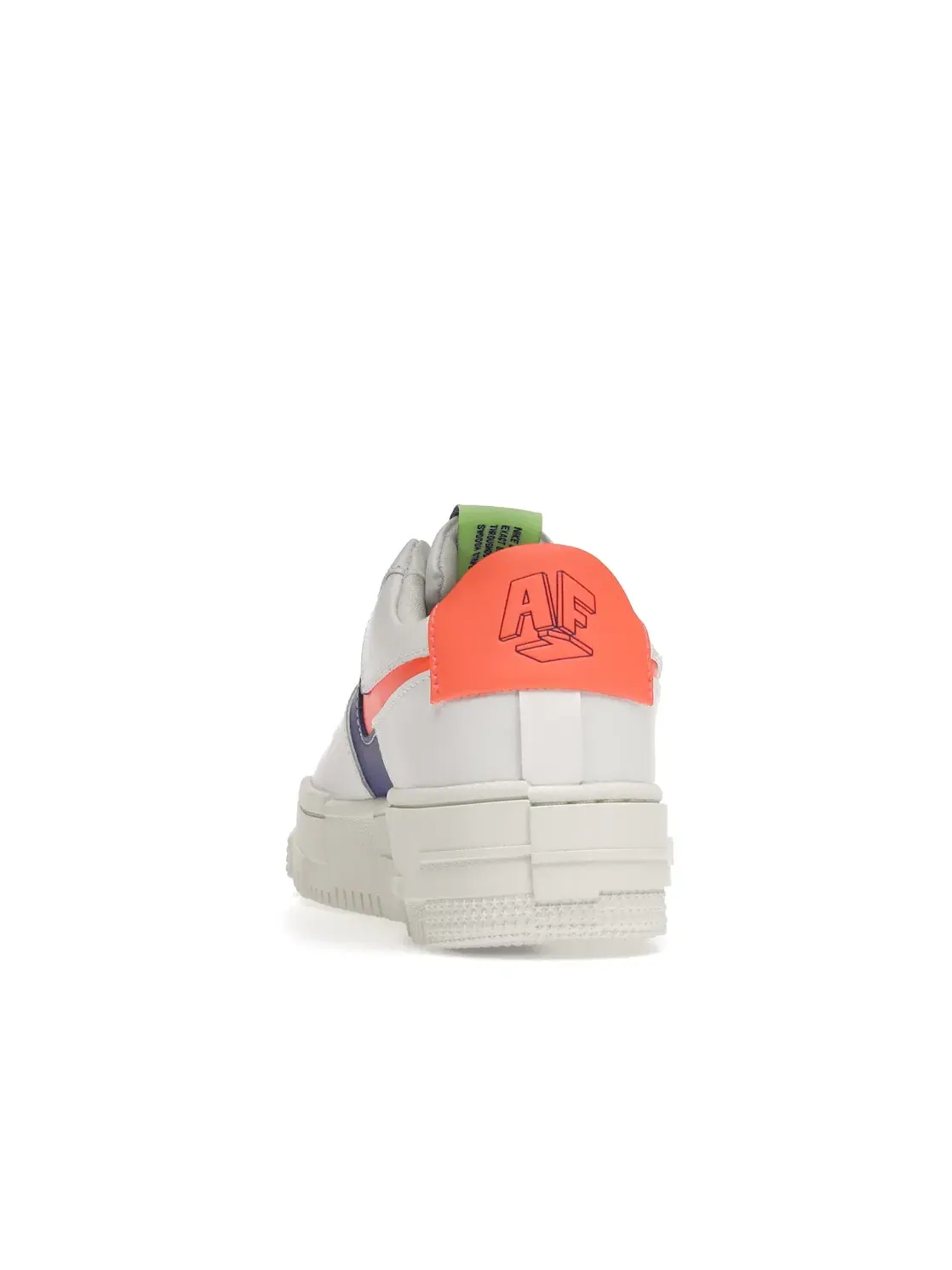 Женские кроссовки Nike Air Force 1 Low Pixel — изображение 4 из 4, белый