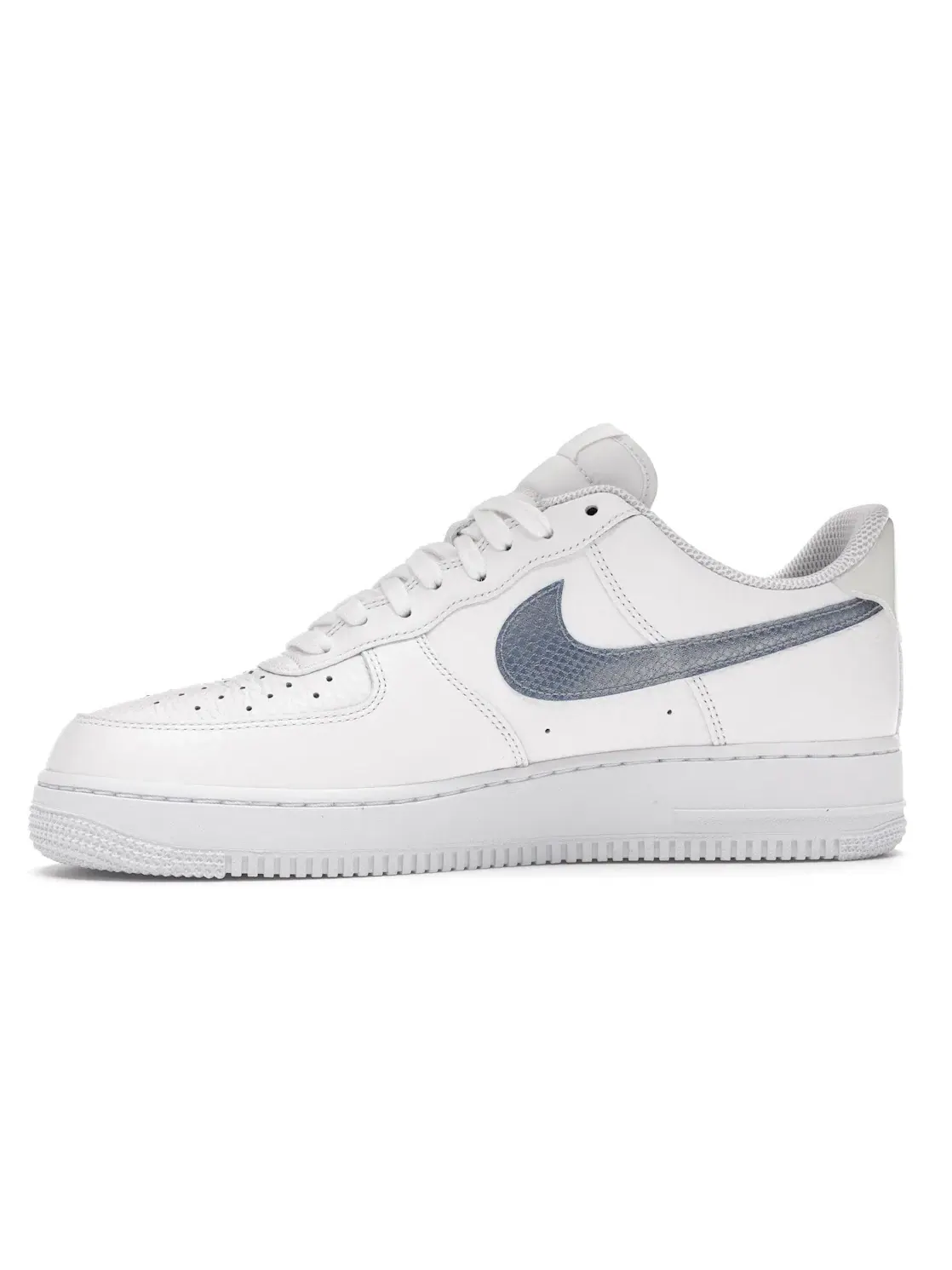 Мужские кроссовки с пони-хэир и змеиным принтом Nike Air Force 1 Low — изображение 3 из 4, белый