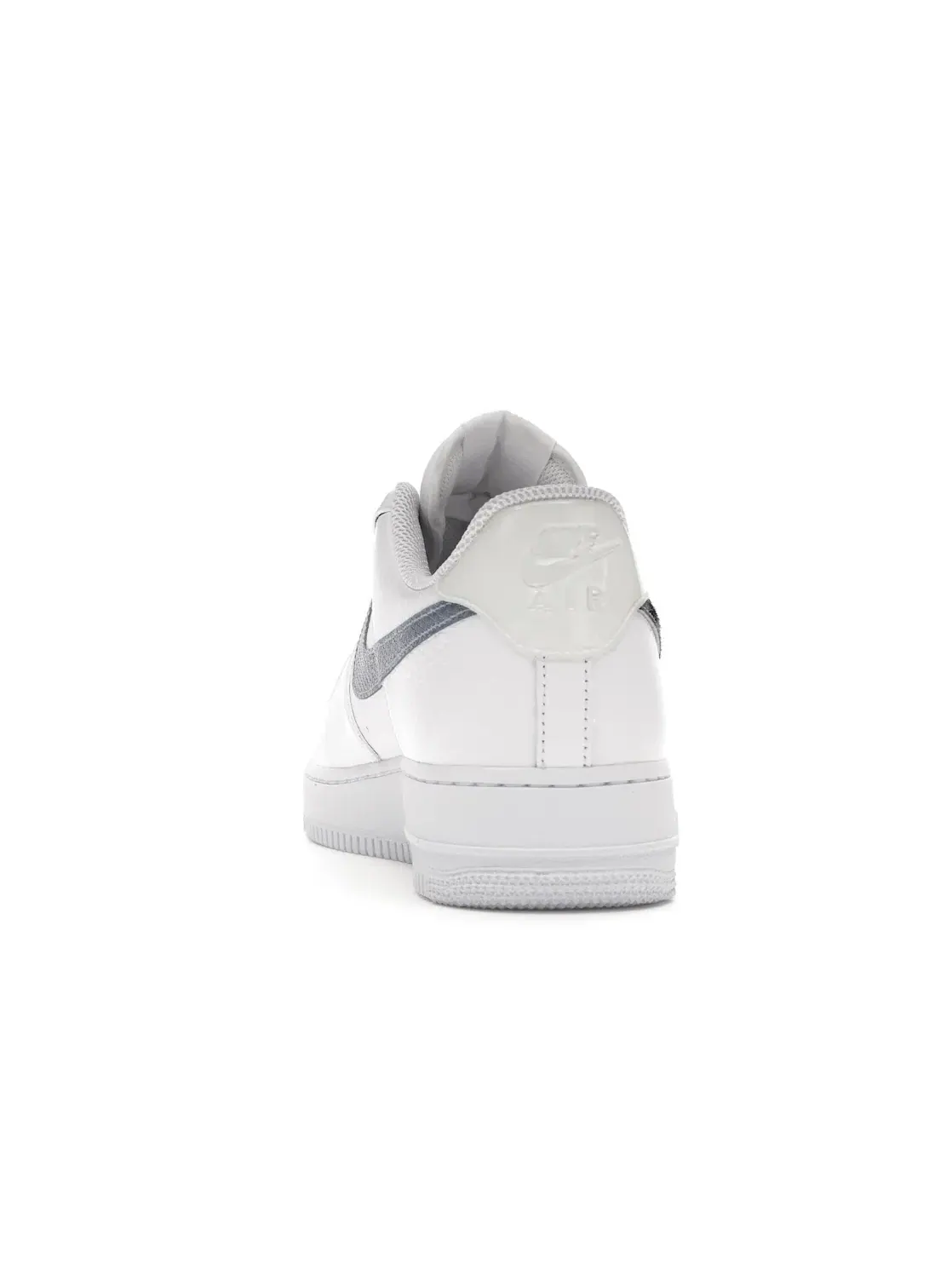 Мужские кроссовки с пони-хэир и змеиным принтом Nike Air Force 1 Low — изображение 4 из 4, белый