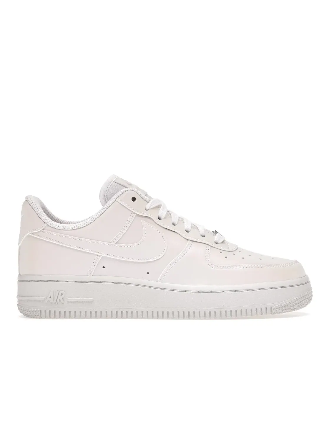Женские кроссовки с отражающим покрытием Nike Air Force 1 Low — изображение 1 из 4, белый/белый-белый
