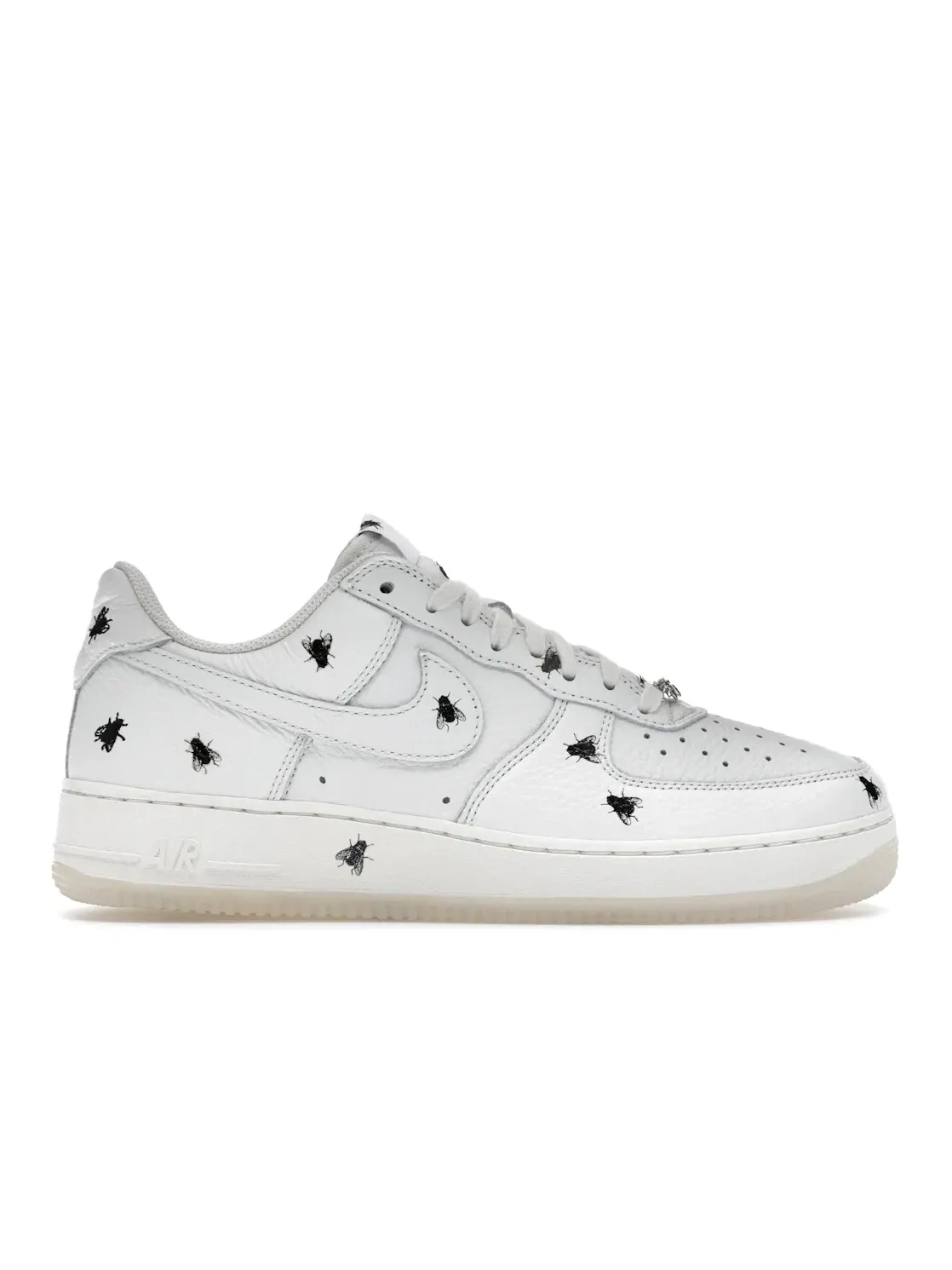 Мужские кроссовки Lifestyle с дизайном Houseflies Nike Air Force 1 Low Retro — изображение 1 из 4, белый/черный