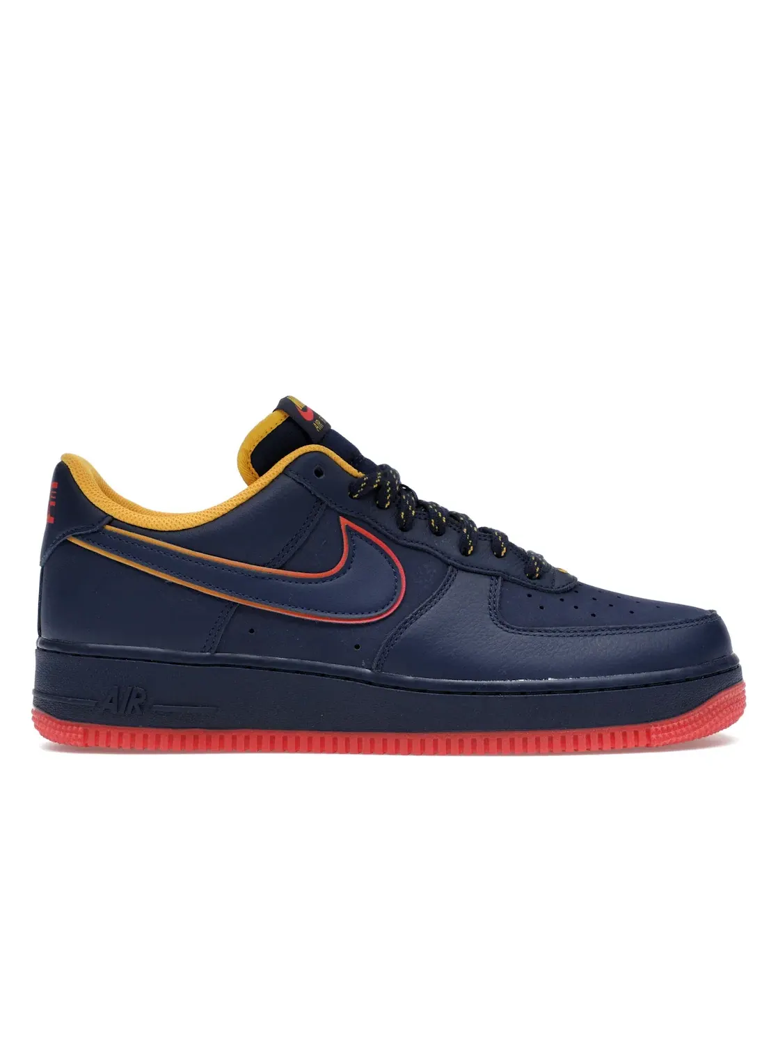Мужские кроссовки для повседневной носки Nike Air Force 1 Low — изображение 1 из 4