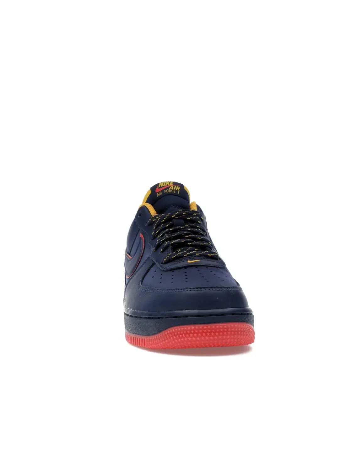 Мужские кроссовки для повседневной носки Nike Air Force 1 Low — изображение 2 из 4