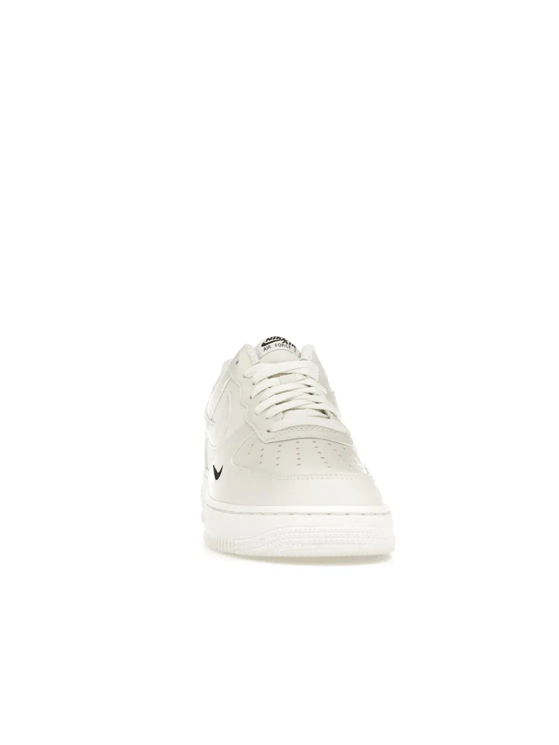 Мужские кроссовки Lifestyle Nike Air Force 1 Low — изображение 2 из 4, черный