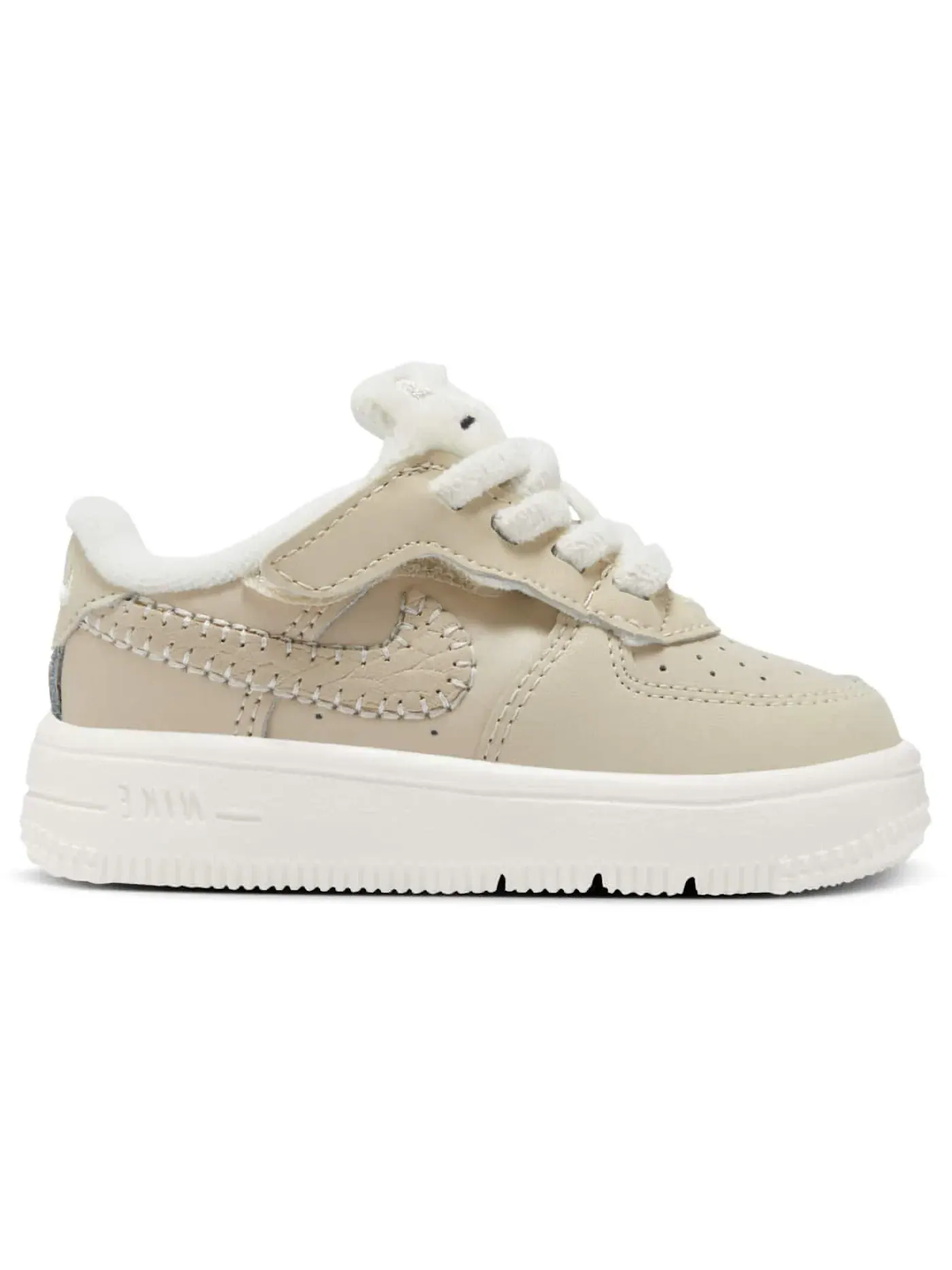 Детские кроссовки Lifestyle Nike Air Force 1 Low SE EasyOn — изображение 1 из 1
