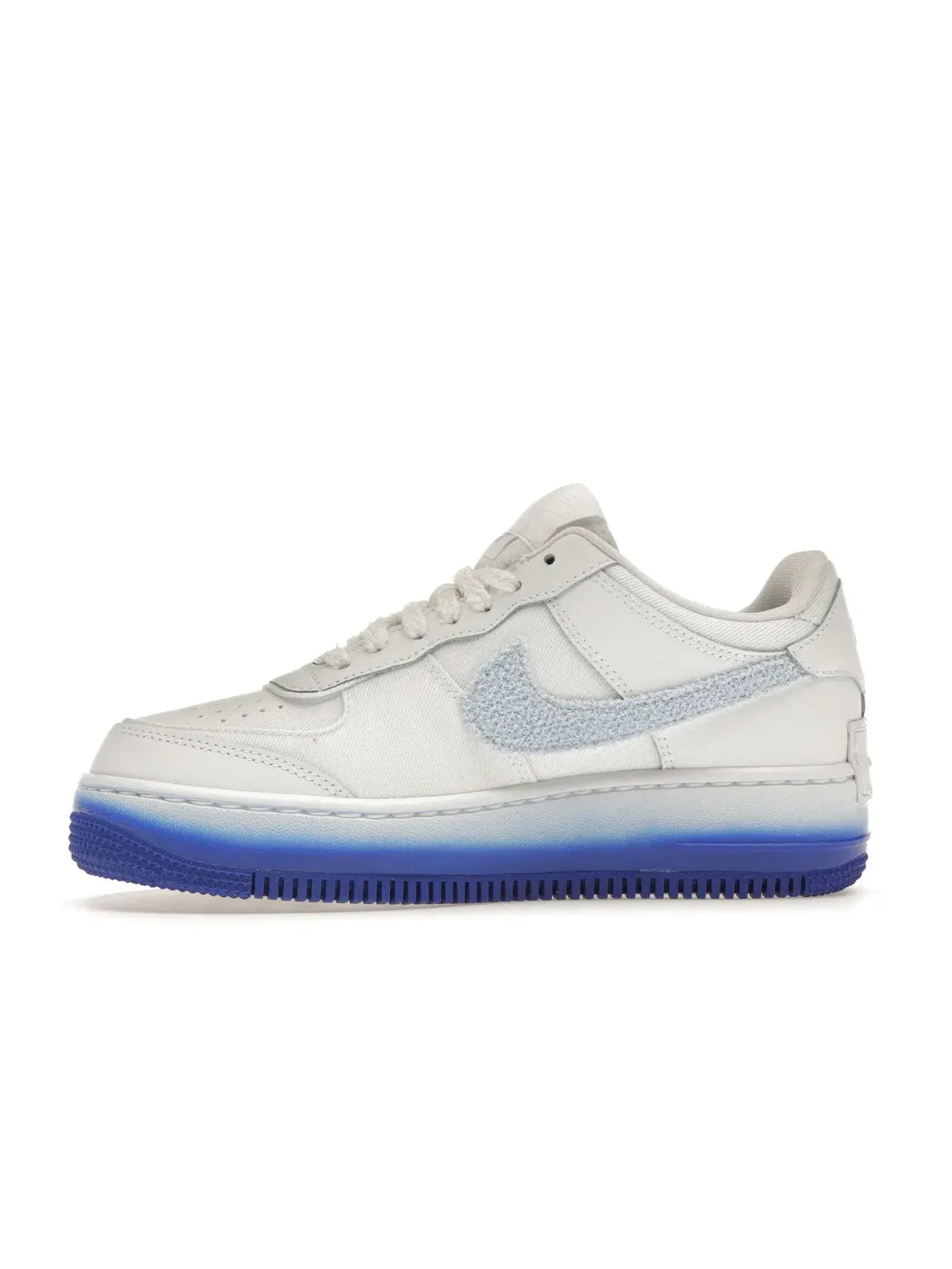 Женские кроссовки с низким верхом Nike Air Force 1 Low Shadow — изображение 3 из 4