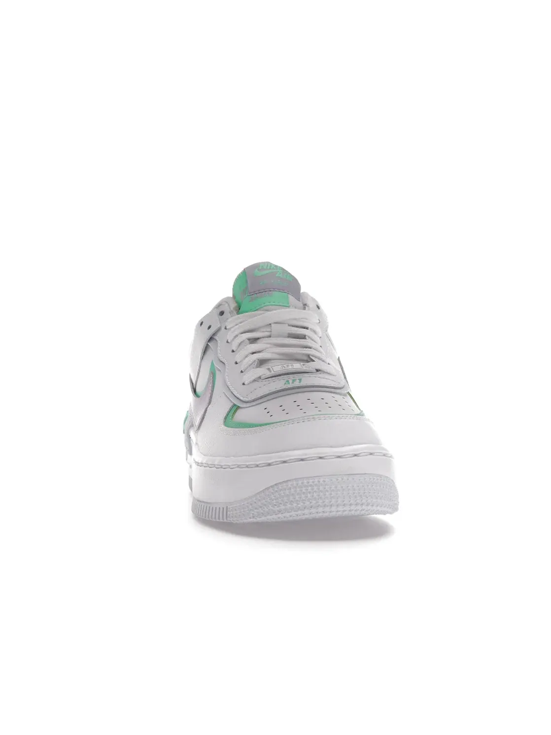 Женские кроссовки для повседневной носки с многослойным дизайном Nike Air Force 1 Low Shadow — изображение 2 из 4