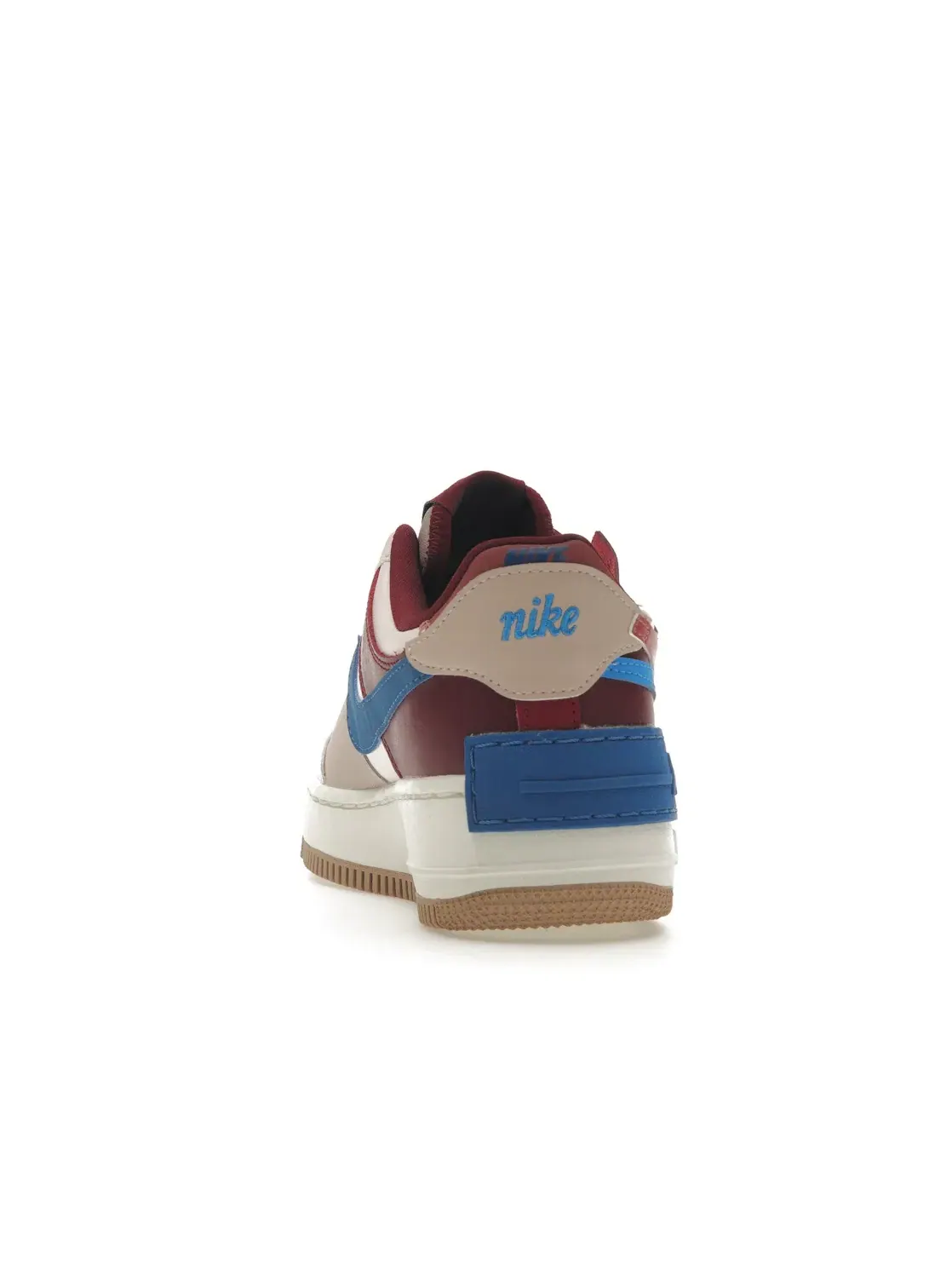 Женские кроссовки Lifestyle с перфорацией Nike Air Force 1 Low Shadow — изображение 4 из 4, светлый розовый//красный