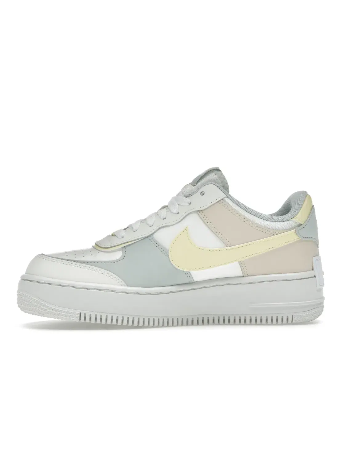 Женские кроссовки Nike Air Force 1 Low Shadow — изображение 3 из 4, светлый серебристый