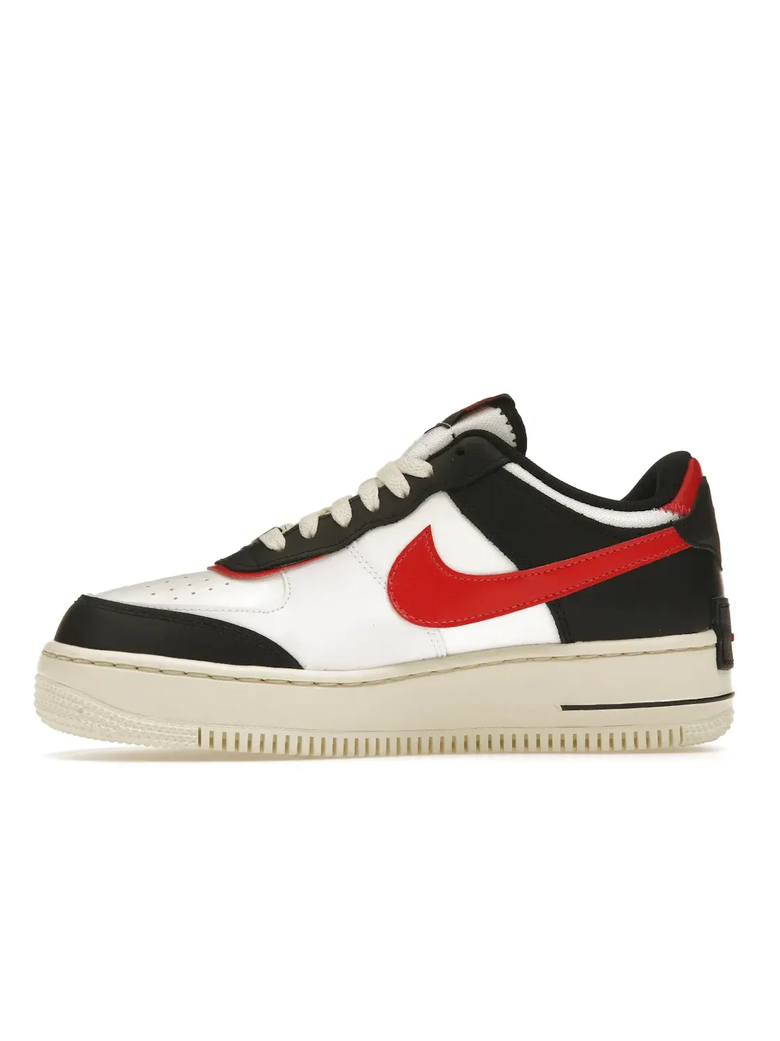 Женские кроссовки Nike Air Force 1 Low Shadow — изображение 3 из 4