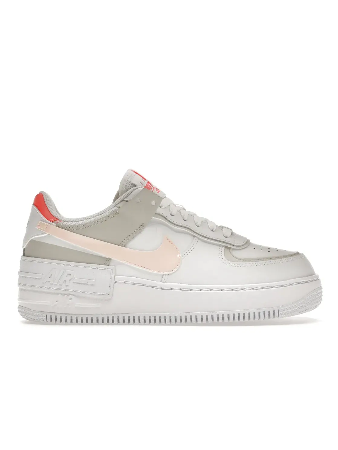 Женские кроссовки с перфорацией Nike Air Force 1 Low Shadow — изображение 1 из 4, белый/яркий/белый