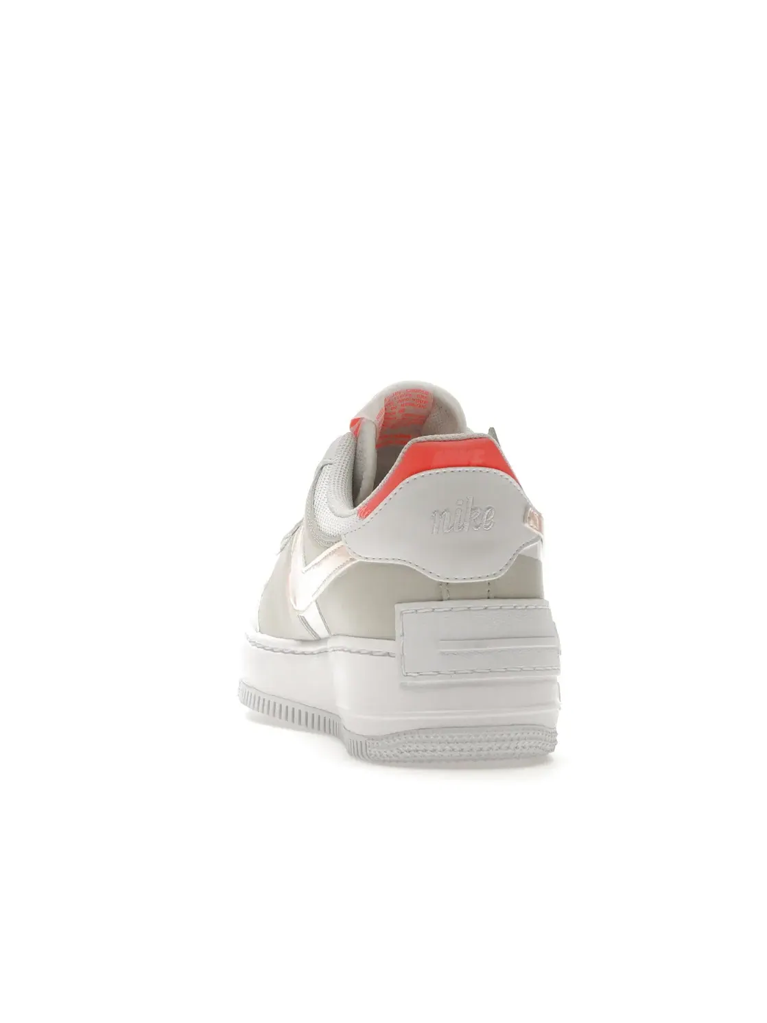 Женские кроссовки с перфорацией Nike Air Force 1 Low Shadow — изображение 4 из 4, белый/яркий/белый