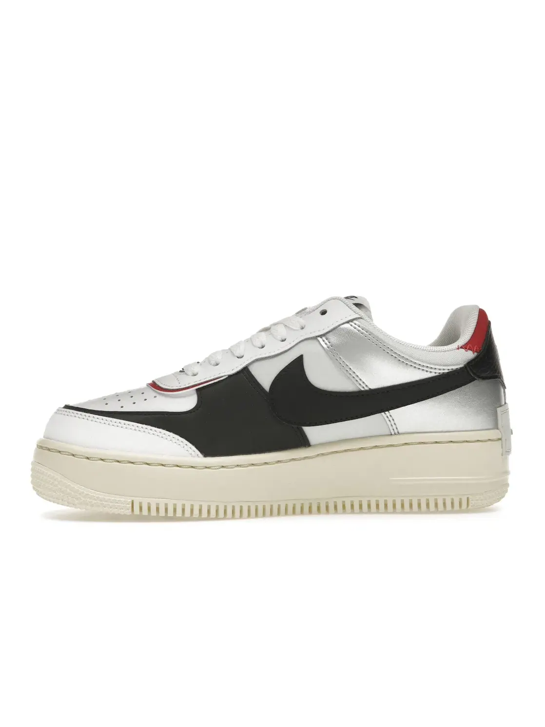 Женские кроссовки с перфорацией Nike Air Force 1 Low Shadow — изображение 3 из 4