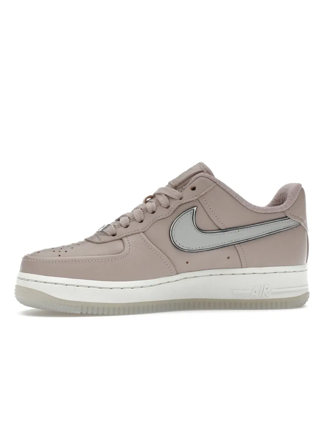 Женские кроссовки с замшевым верхом Nike Air Force 1 Low SP A Ma Maniére — изображение 3 из 4, серебристый