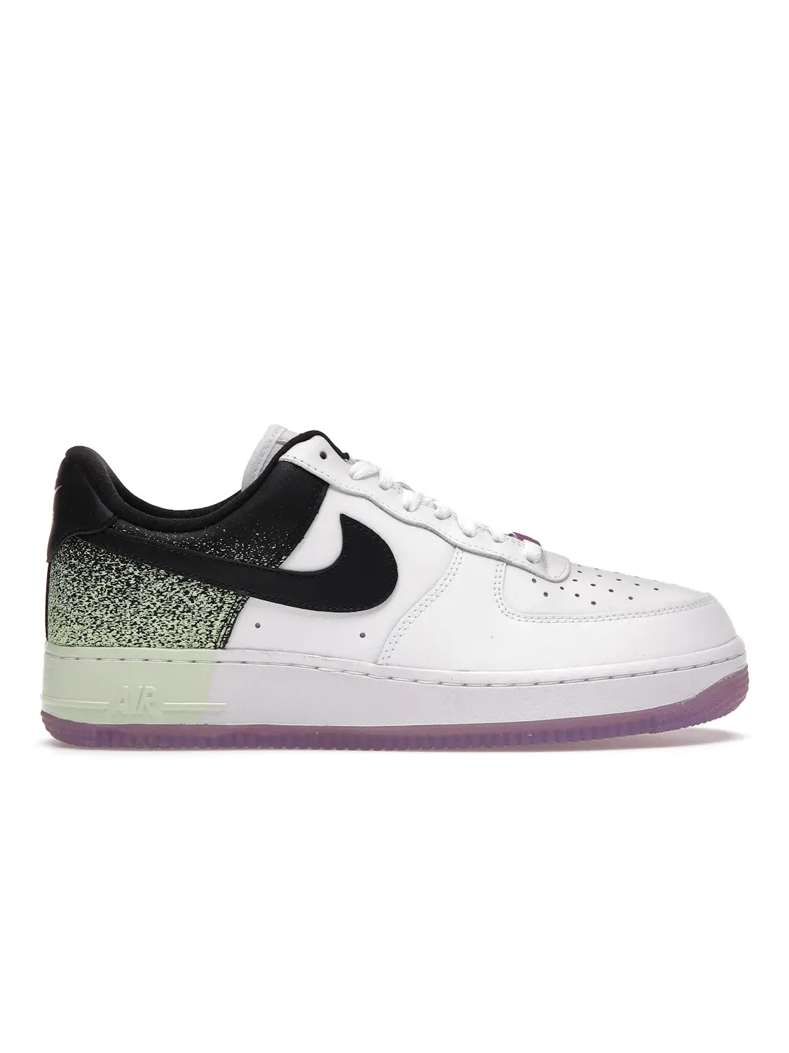 Женские кроссовки Lifestyle Nike Air Force 1 Low — изображение 1 из 4, белый/--черный