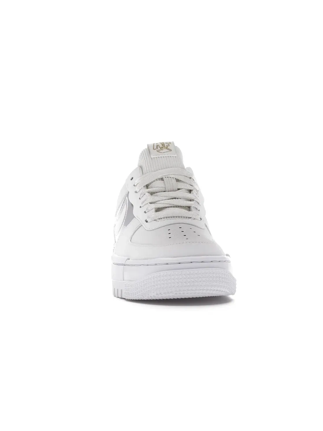 Женские кроссовки с кожаным верхом Nike Air Force 1 Low Pixel — изображение 2 из 4, белый/белый