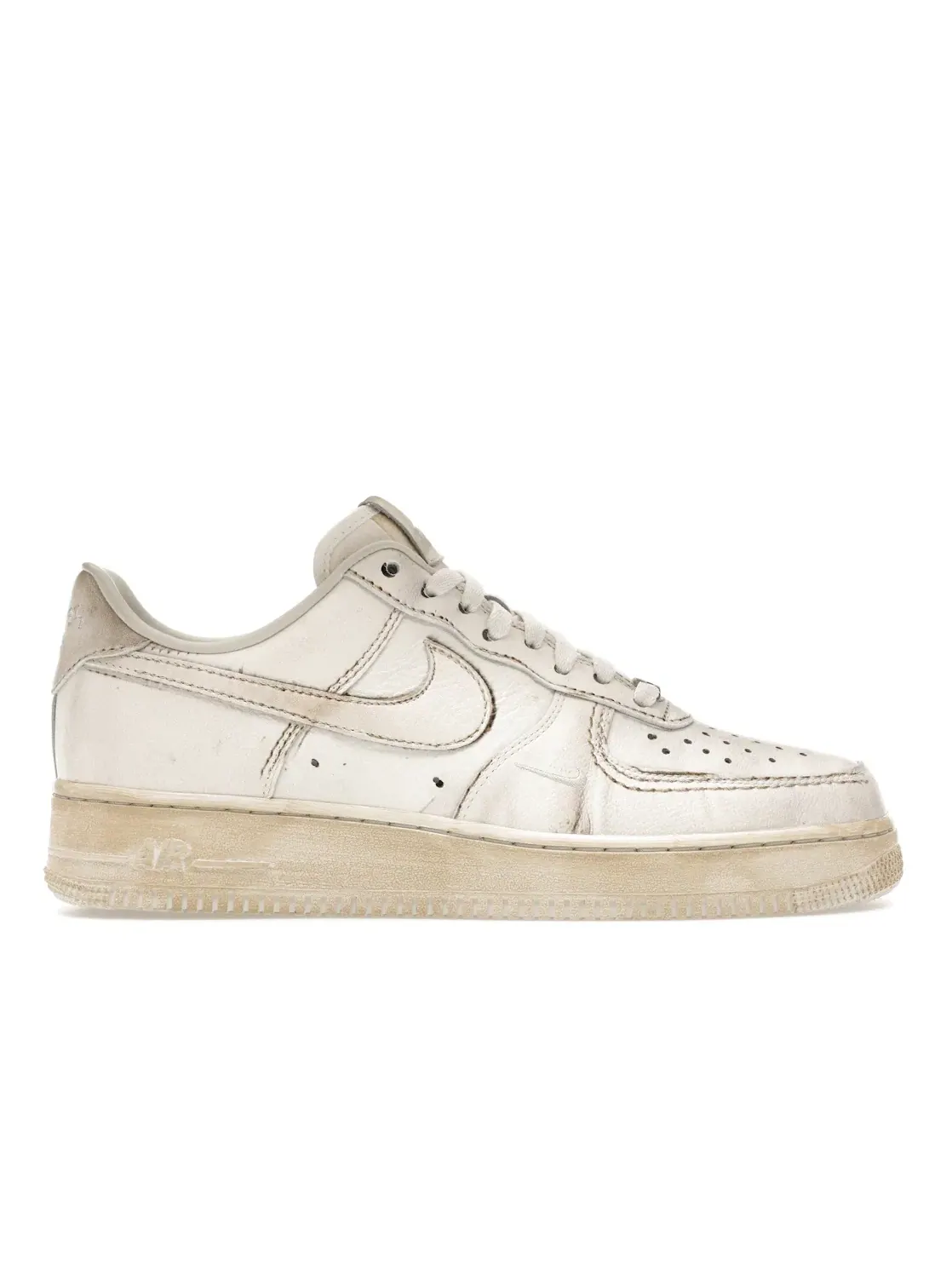 Мужские кроссовки с эффектом поношенности Nike Air Force 1 Low — изображение 1 из 4, белый/белый/белый