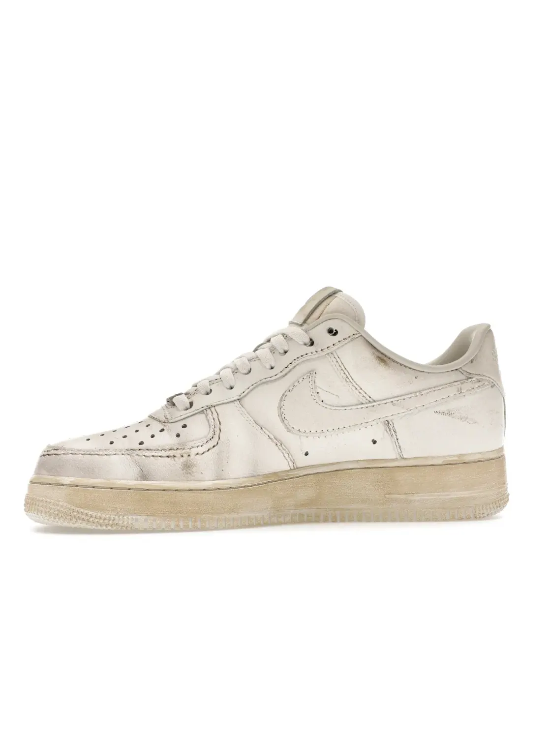 Мужские кроссовки с эффектом поношенности Nike Air Force 1 Low — изображение 3 из 4, белый/белый/белый