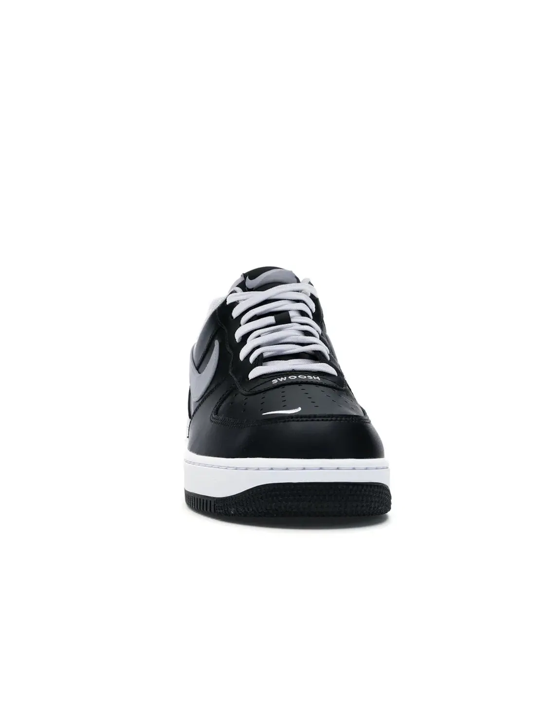 Мужские кроссовки Lifestyle с перфорацией Nike Air Force 1 Low Nike — изображение 2 из 4, черный/серый-белый