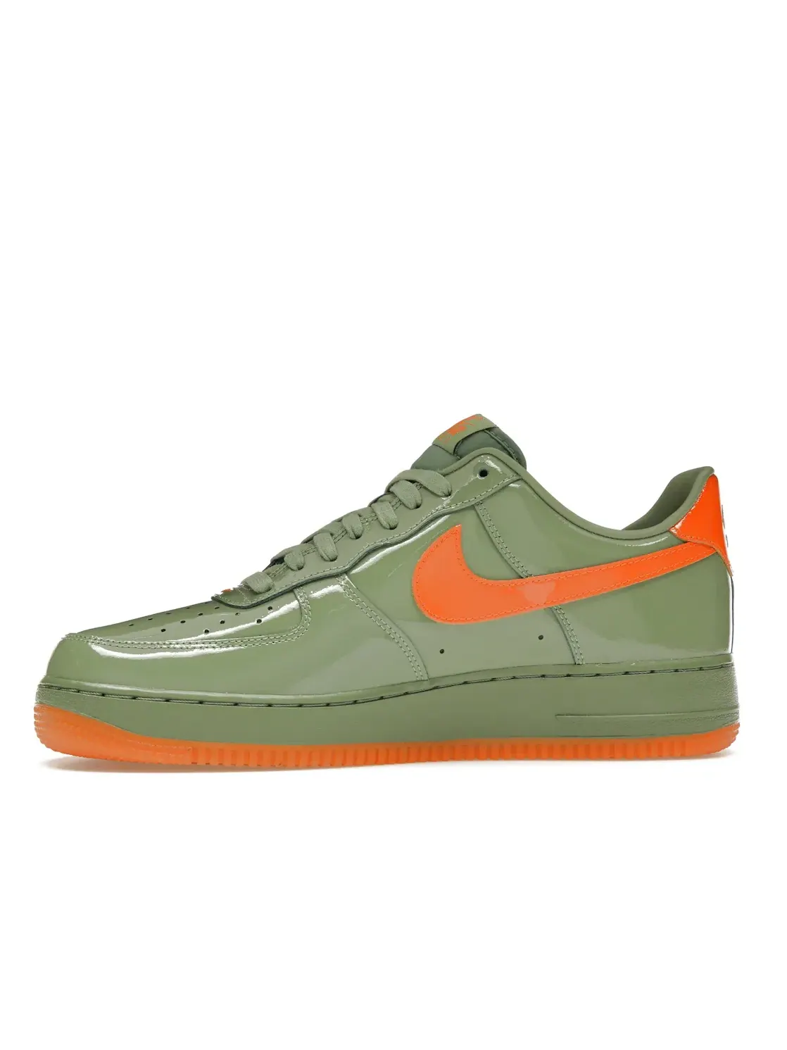 Мужские кроссовки Lifestyle с блестящим верхом Nike Air Force 1 Low — изображение 3 из 4