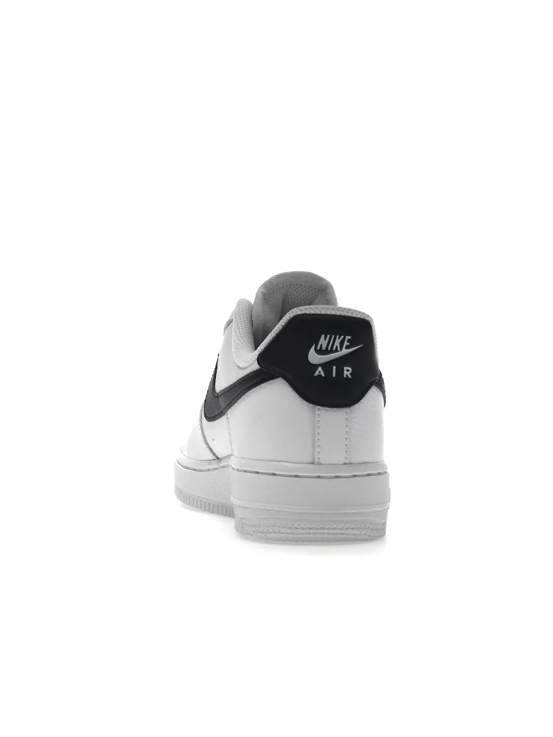 Женские кроссовки Nike Air Force 1 Low '07 — изображение 4 из 4, белый/белый/белый/черный