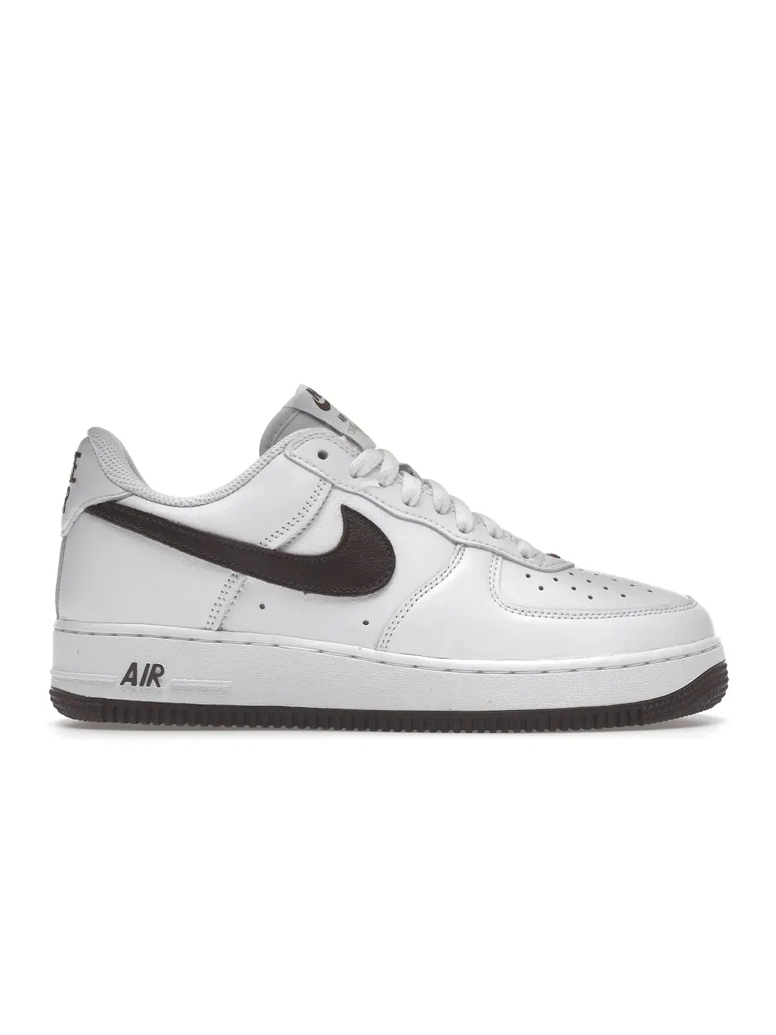 Мужские кроссовки Lifestyle Nike Air Force 1 '07 Low — изображение 1 из 4