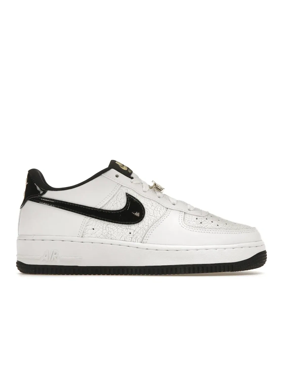 Детские кроссовки Lifestyle Nike Air Force 1 Low World Champion (GS) — изображение 1 из 4, белый/черный/золотистый