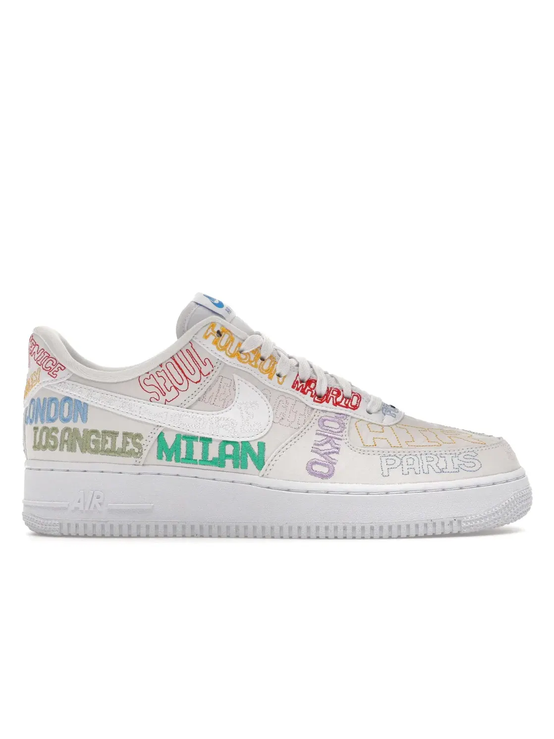 Мужские кроссовки Lifestyle с принтом Nike Air Force 1 Low World Tour — изображение 1 из 4, белый/белый