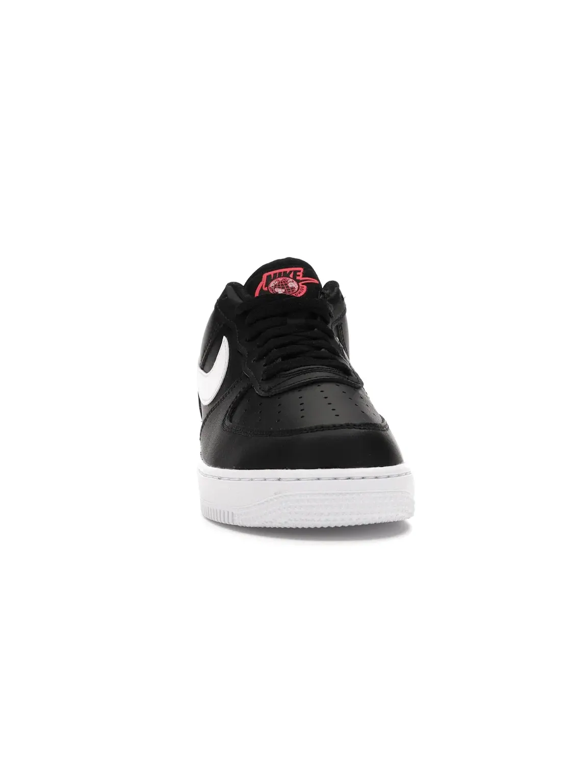 Мужские кроссовки Lifestyle с перфорированным носком Nike Air Force 1 Low — изображение 2 из 4, черный/-белый