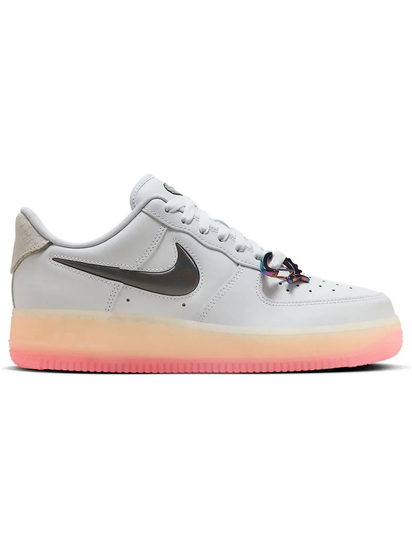 Женские кроссовки Lifestyle Nike Air Force 1 Low — изображение 1 из 1, белый/-бледный-розовый
