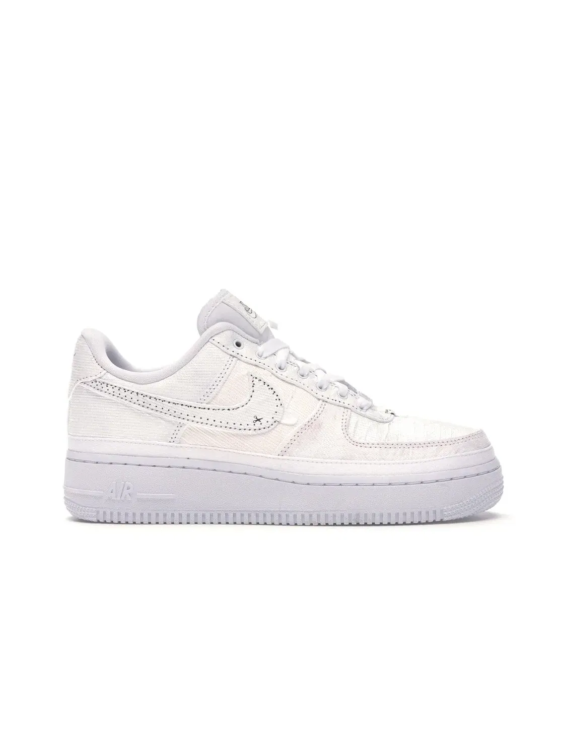 Женские кроссовки с изменяемым дизайном Nike Air Force 1 LX — изображение 1 из 4, белый/белый-мульти