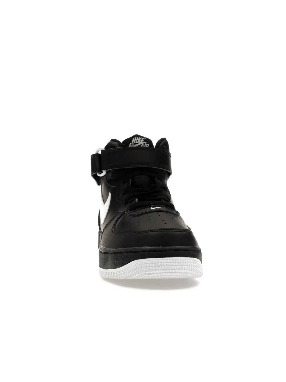 Мужские кроссовки Lifestyle Nike Air Force 1 Mid '07 — изображение 2 из 4, черный белый