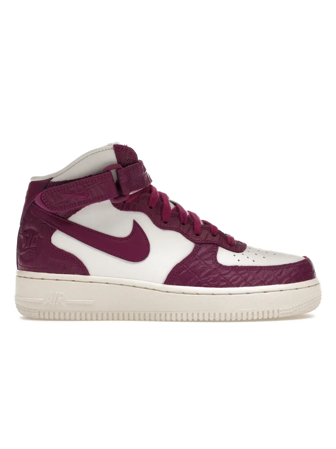 Женские кроссовки Lifestyle Nike Air Force 1 Mid '07 — изображение 1 из 4