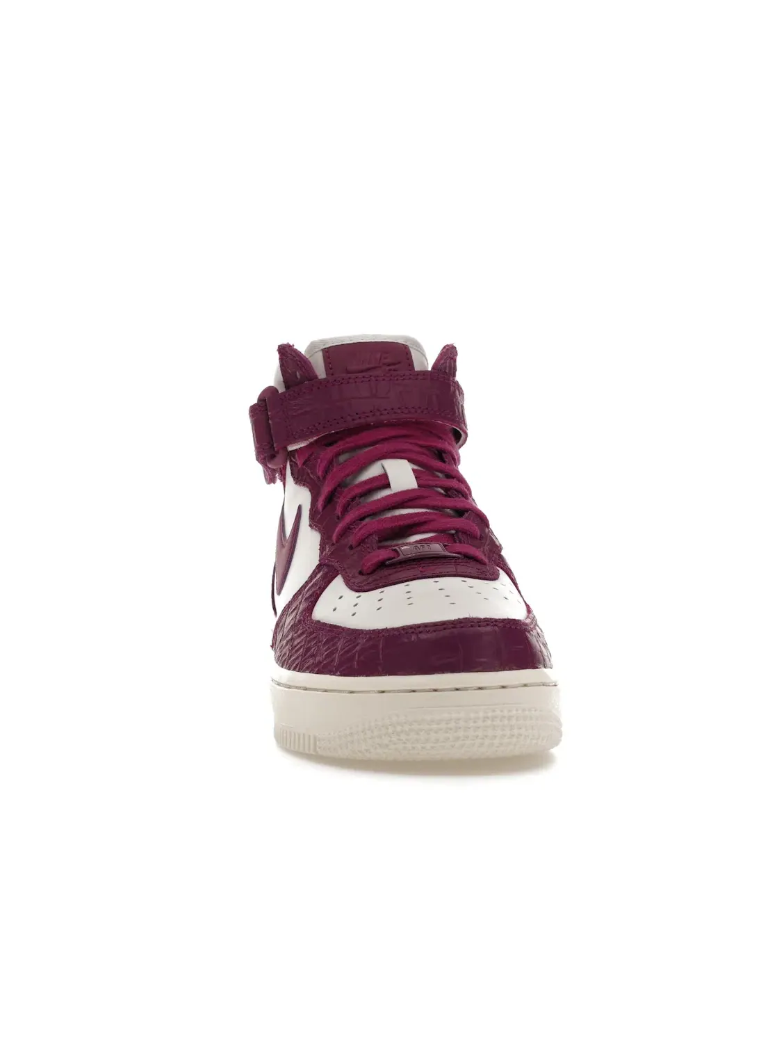 Женские кроссовки Lifestyle Nike Air Force 1 Mid '07 — изображение 2 из 4