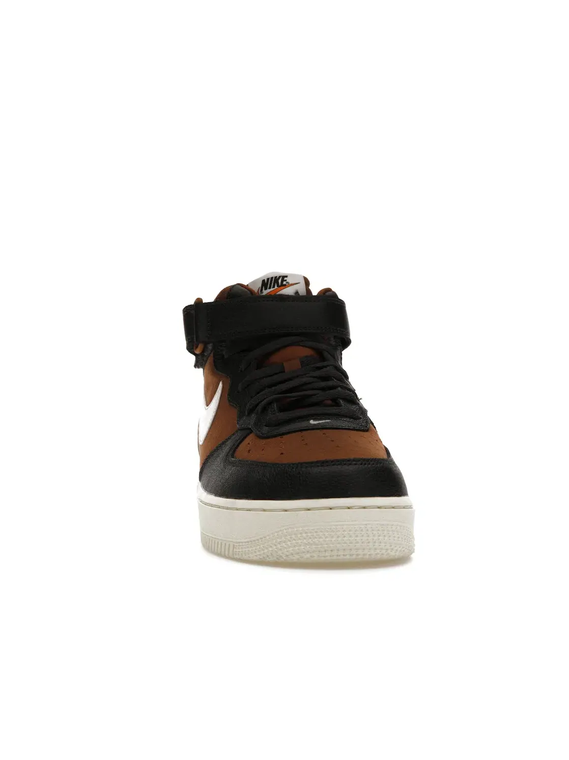 Мужские кроссовки Lifestyle с высоким берцем Nike Air Force 1 Mid '07 — изображение 2 из 4, черный//оранжевый