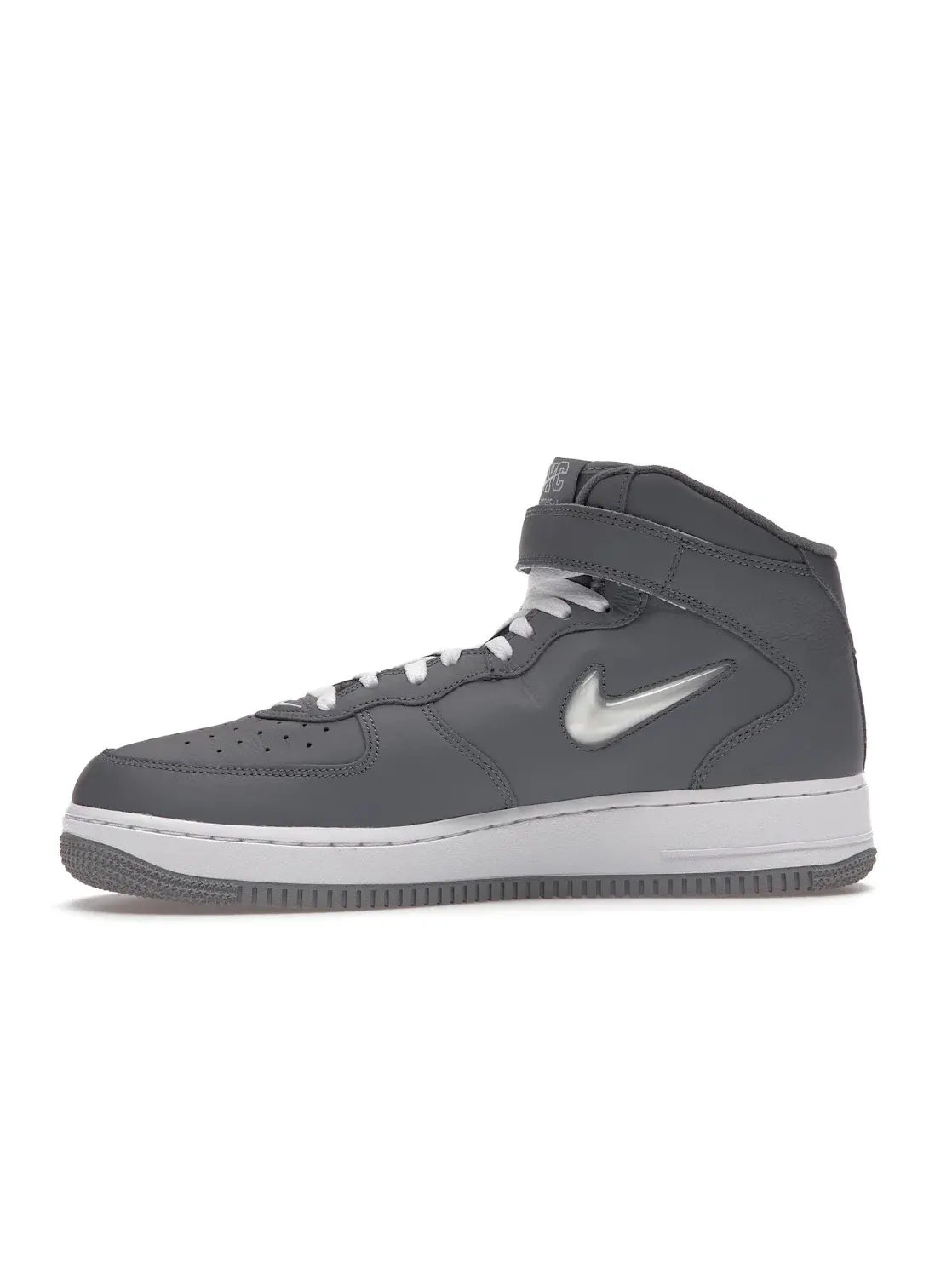 Мужские кроссовки Lifestyle Nike Air Force 1 Mid QS — изображение 3 из 4