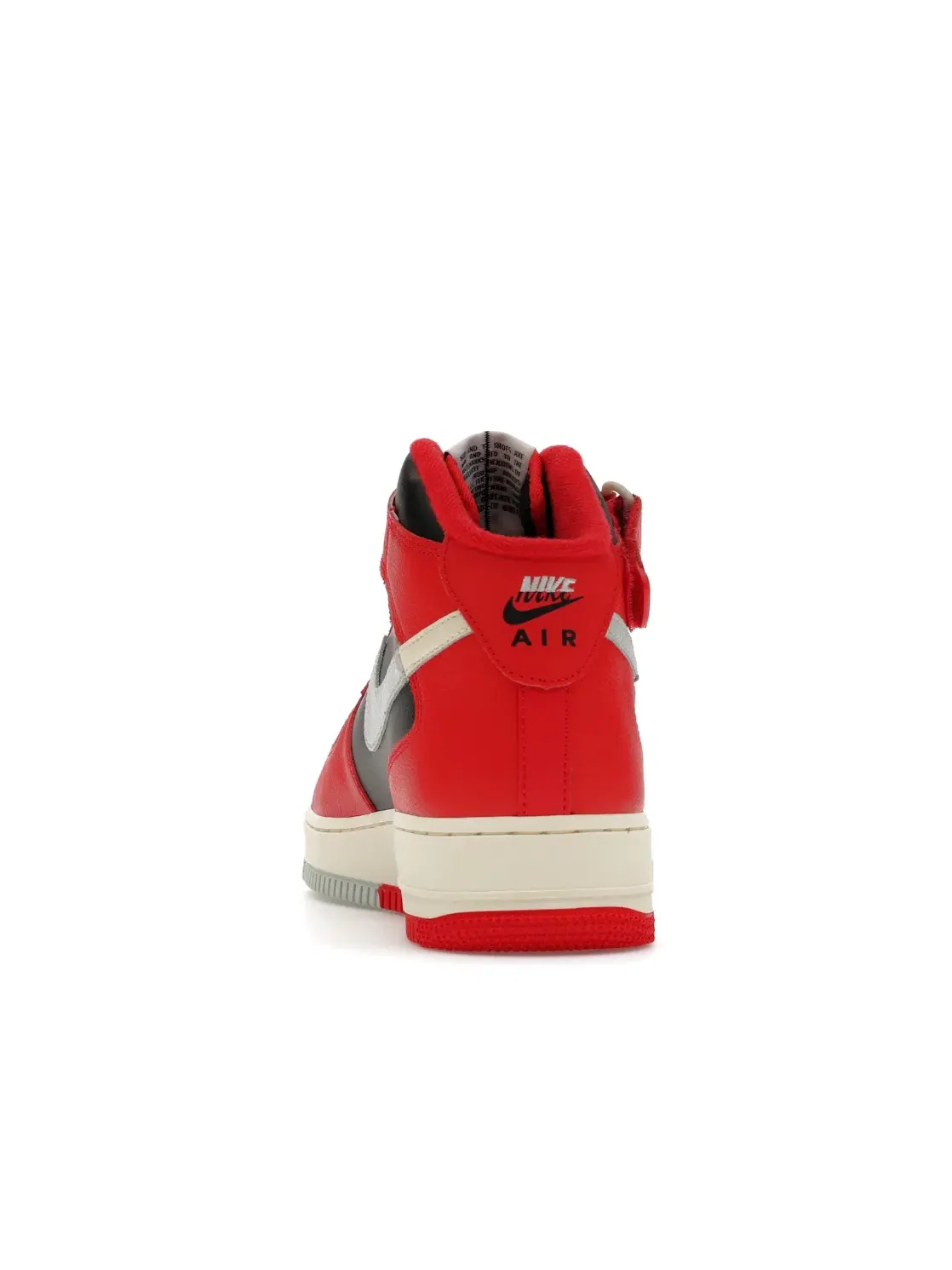 Мужские кроссовки высокие с дизайном Split Nike Air Force 1 Mid LV8 — изображение 4 из 4
