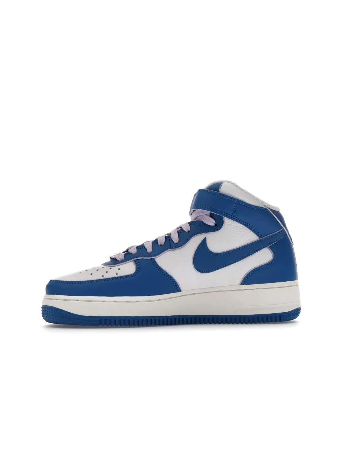 Женские кроссовки Lifestyle Nike Air Force 1 Mid — изображение 3 из 4, белый/синий