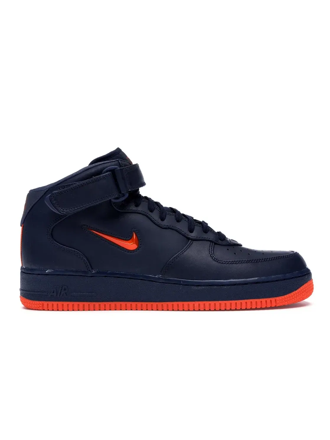 Мужские кроссовки Lifestyle Nike Air Force 1 Mid — изображение 1 из 4, оранжевый