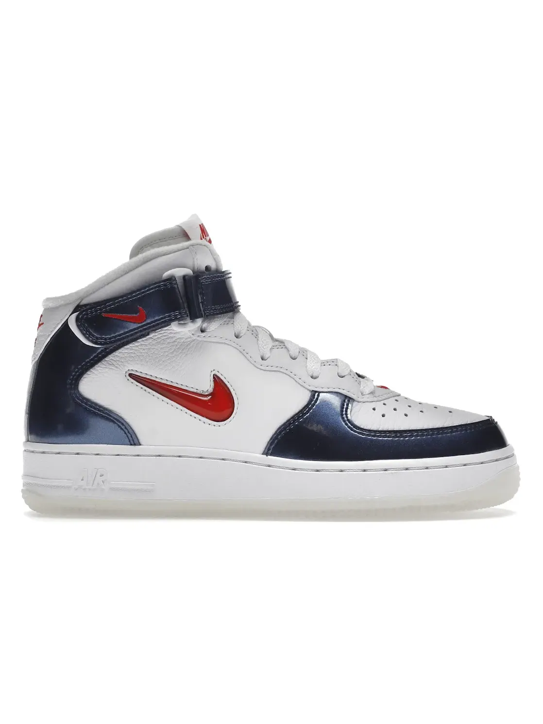 Мужские кроссовки с кожаным верхом Nike Air Force 1 Mid QS — изображение 1 из 4