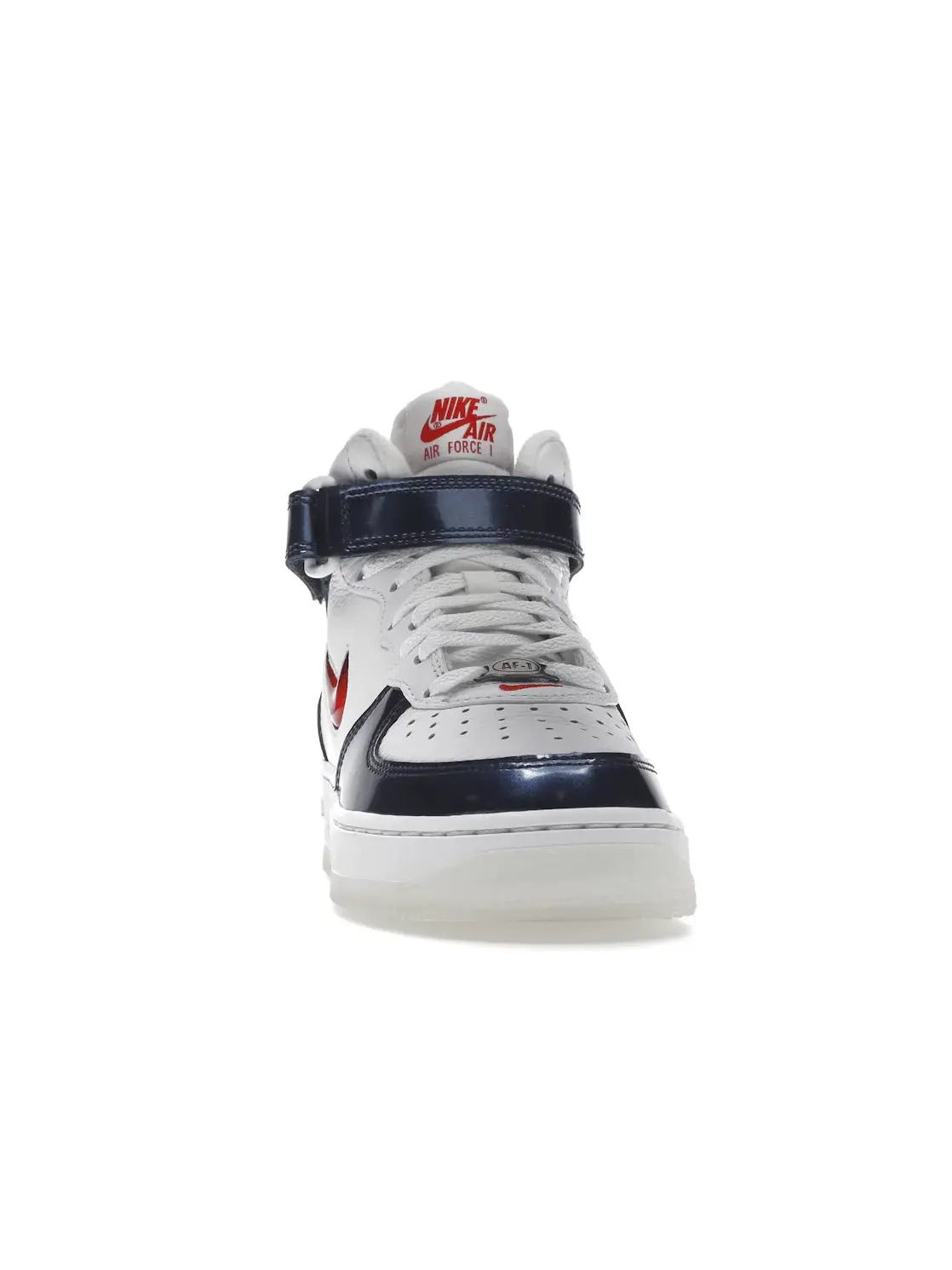 Мужские кроссовки с кожаным верхом Nike Air Force 1 Mid QS — изображение 2 из 4