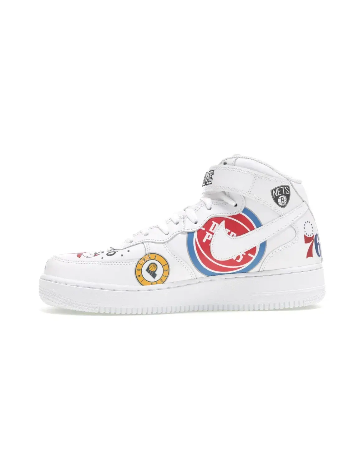Мужские кроссовки с принтом Nike Air Force 1 Mid Supreme NBA — изображение 3 из 4, белый/белый